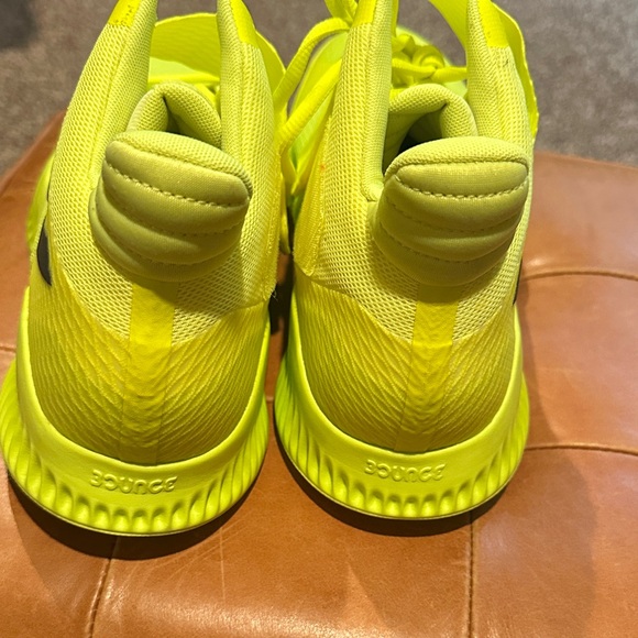 Adidas Men's Neon Yellow Athletic Shoes - Picture 4 of 8